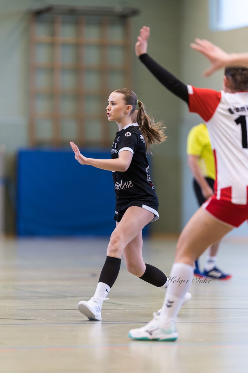 Bild 43 - wBJ SV Henstedt Ulzburg - Bramstedter TS : Ergebnis: 27:15
